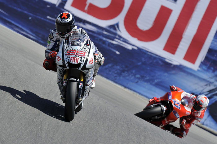 Lorenzo Stoner laguna Seca MotoGP photo race action
