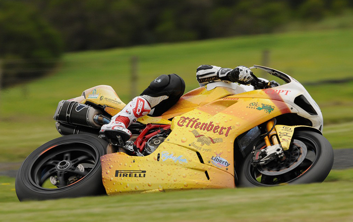 Sylvain Guintoli Phillip Island World Superbike photo picture