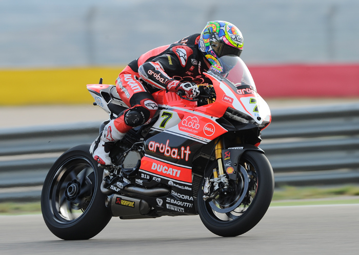 Chaz Davies action Aragon World Superbike photo