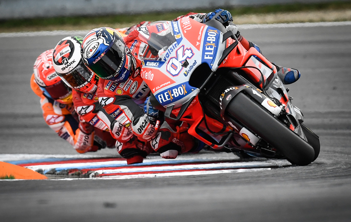 Dovizioso_Brono_Lorenzo_Marquez_MotoGP_battle