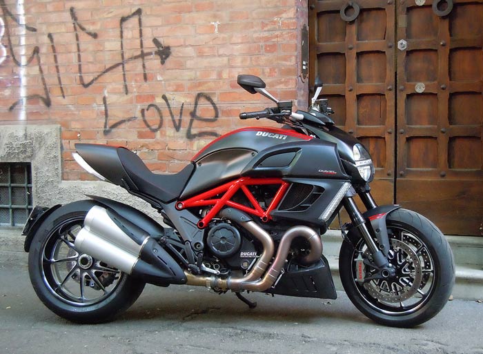Ducati Diavel test in Bologna iItaly