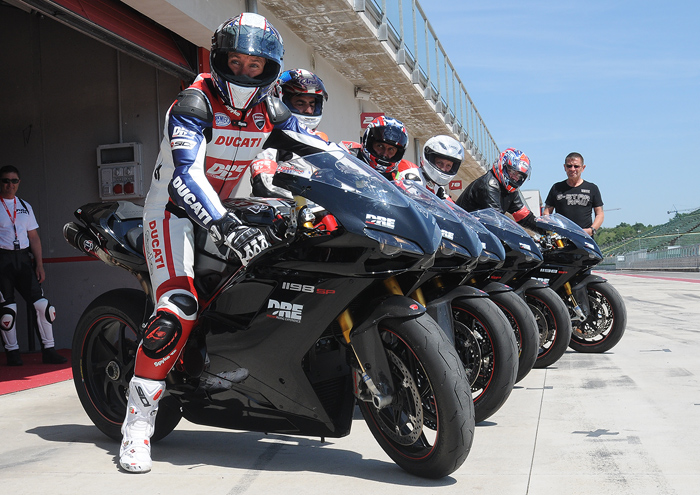 Troy Bayliss Academy racing sholl photo, Imola