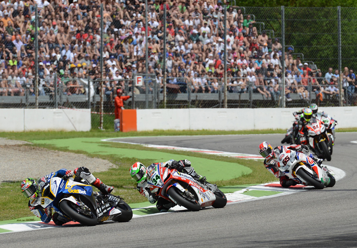 Melandri race action Monza World Superbike