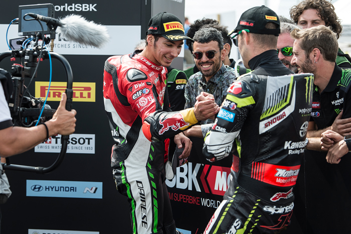 Jonathan Rea, Toprak Razgatlioglu, podium donnington 2019 SBK